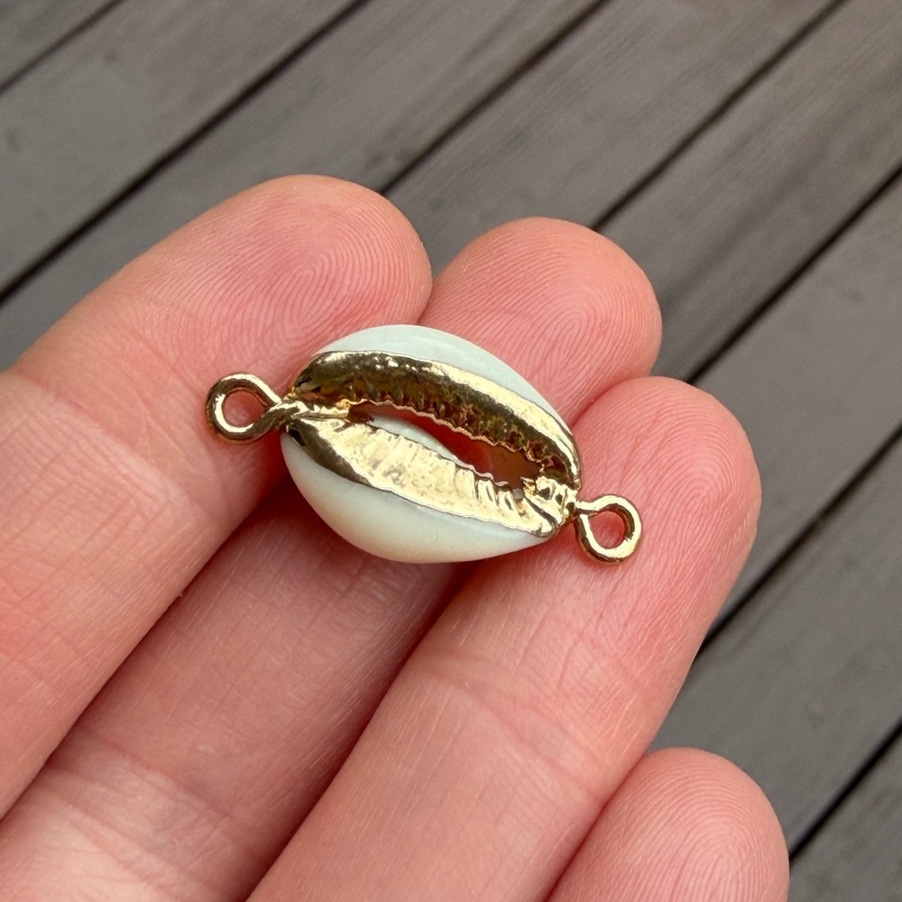 Gold dipped shell